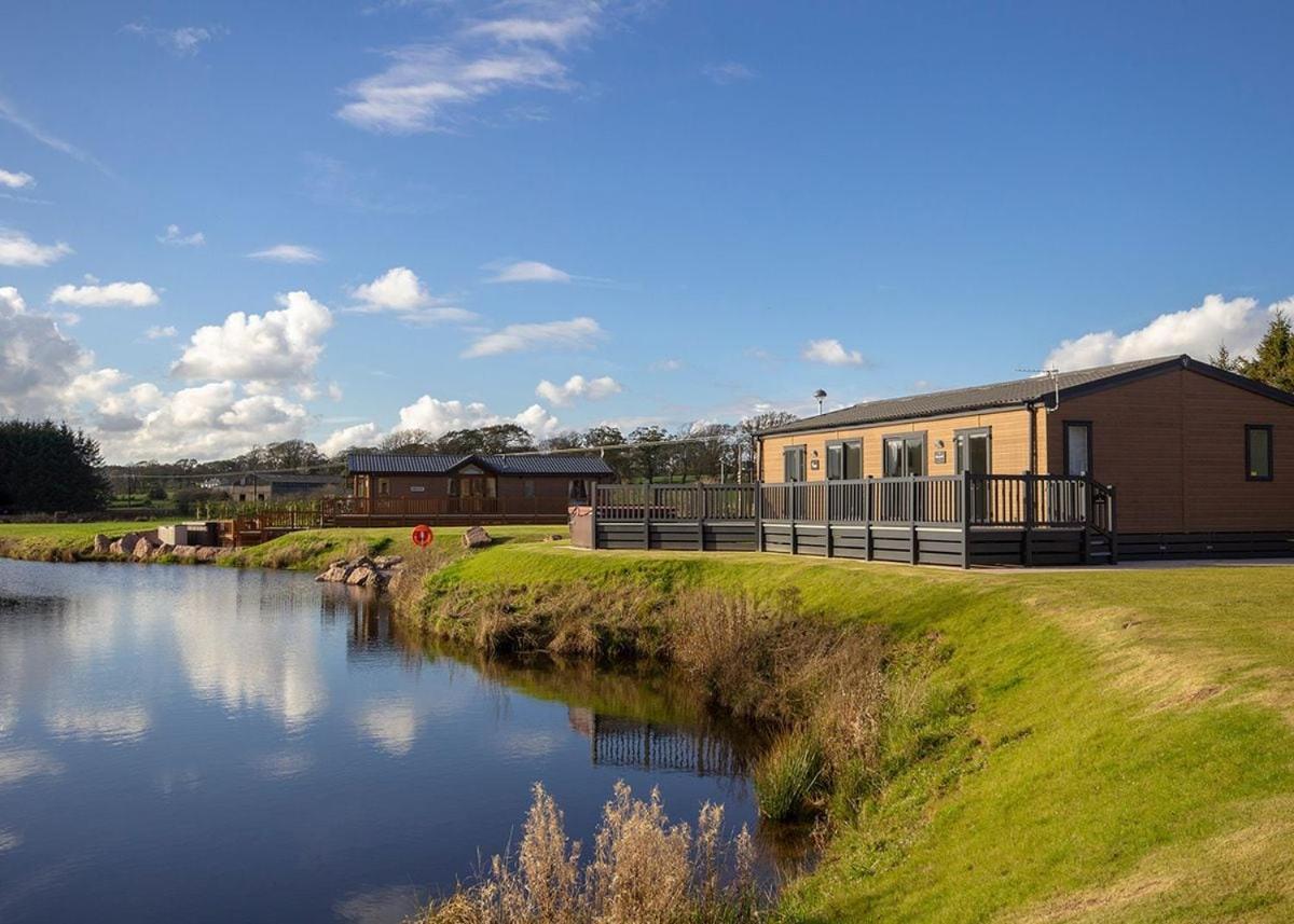 Hotel Westlands Country Park Annan Exteriér fotografie