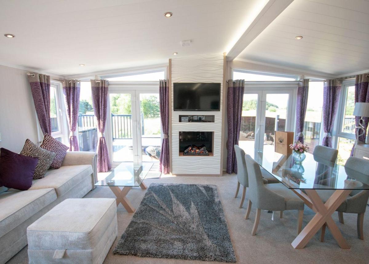 Hotel Westlands Country Park Annan Exteriér fotografie